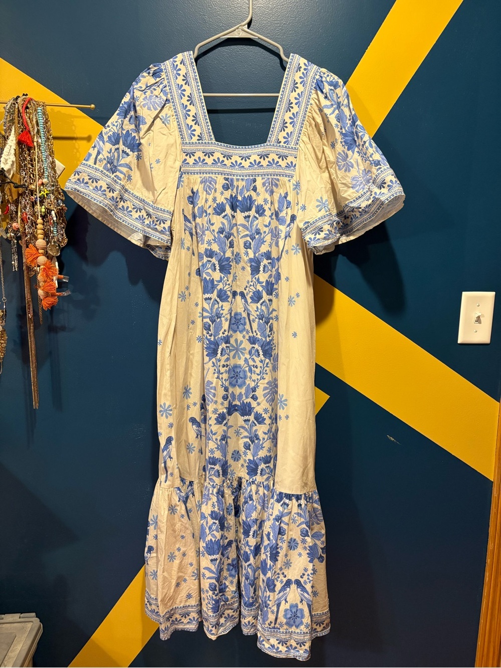 Indiska Cream & Blue Floral & Bird Print Short Sleeve Midi Dress NWOT